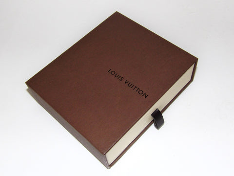 Louis Vuitton, Boite vide 13,5 x 9 cm