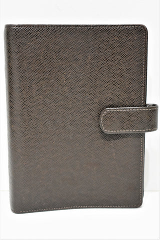 Louis Vuitton, Couverture Agenda MM en cuir taîga marron