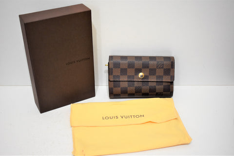 Louis Vuitton, Portefeuille TRESOR  en toile enduite damier ébène ph2
