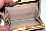 Louis Vuitton, Porte-monnaie VIENNOIS, en cuir verni beige