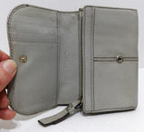 LANCEL, Porte-monnaie et cartes "gousset" MM, en cuir gris