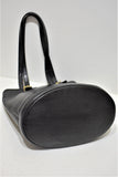 Louis Vuitton, Sac Bucket PM en cuir épi noir