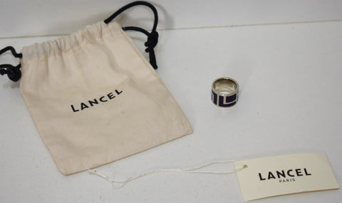 Lancel, Jolie Bague " carré L" en laiton plaqué palladium et émail, taille 52 (voir 53)