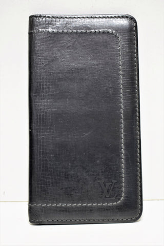 Louis Vuitton, Portefeuille long en cuir UTAH noir