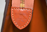 Louis Vuitton, Sac à main RIVIERA en cuir épi cognac
