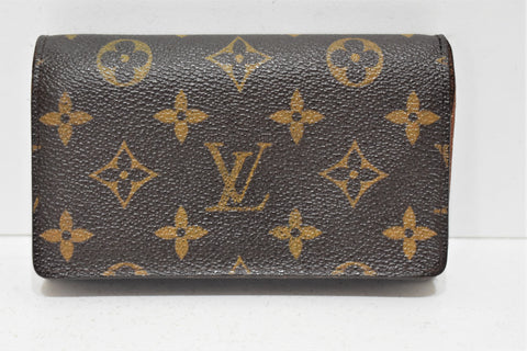 Louis Vuitton, Portefeuille TRESOR  en toile enduite monogram